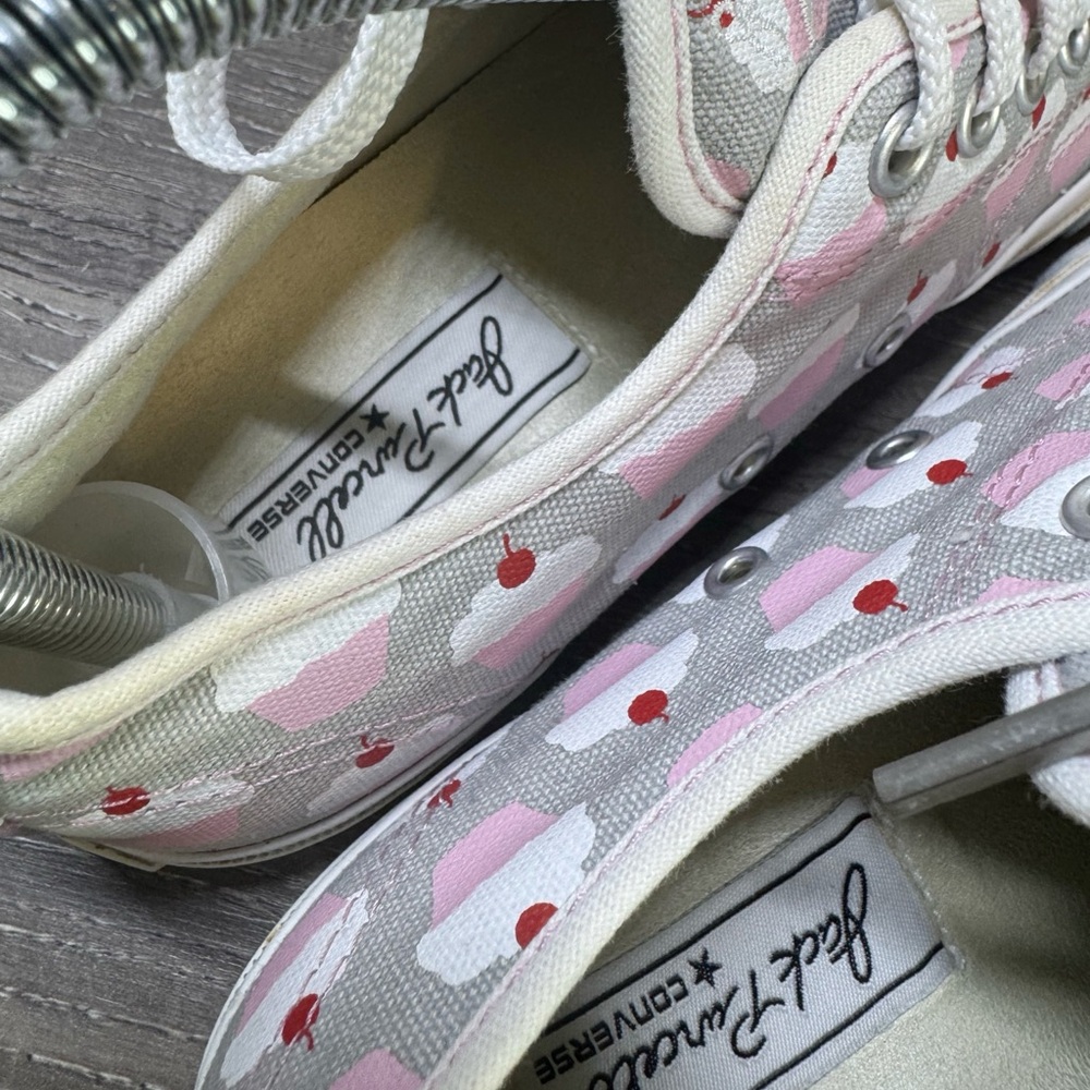 Converse Jack Purcell Pink and White Cupcake Sneakers size 6.5 RARE - Picture 7 of 12
